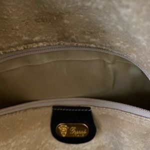 Black Gucci vintage bag slightly worn shoulder strap included.